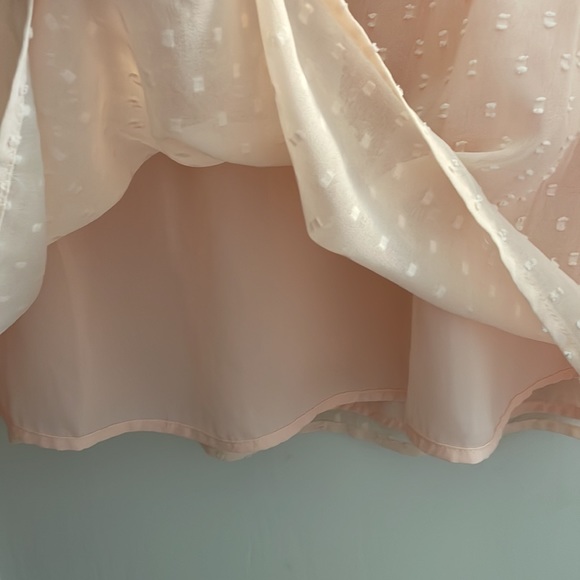 Loft Blush Blouse Size S - Picture 4 of 4